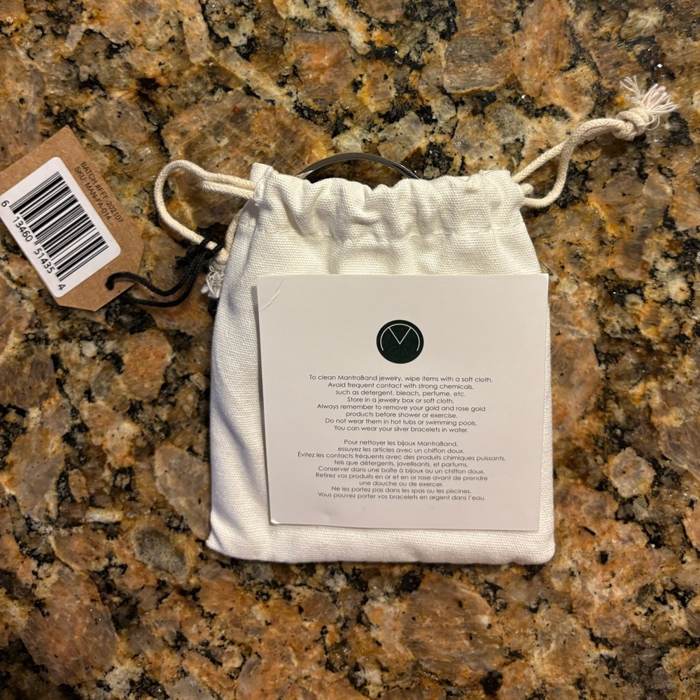NWT Mantraband “BELIEVE” Statement Cuff Bracelet - Hypoallergenic & Adjustable - Picture 11 of 11